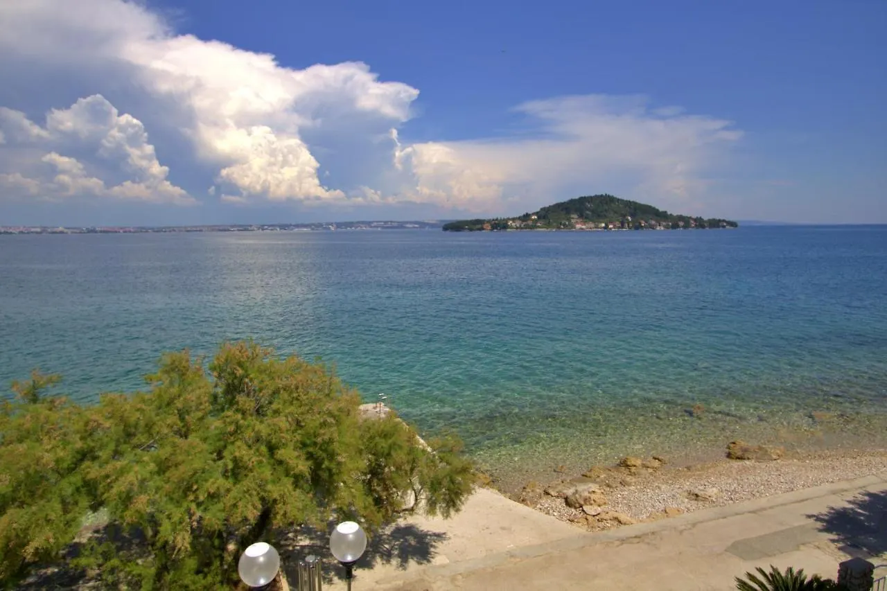 Beachfront Summer Oasis Preko Croatia
